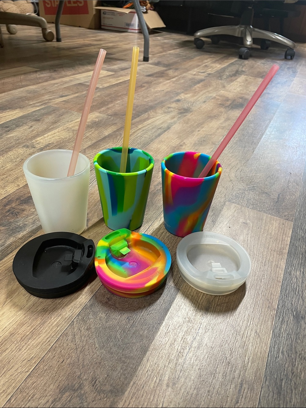 Silipint kids cups with lids and straws